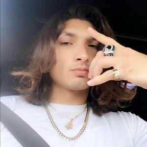 Meet your Posher, Michael